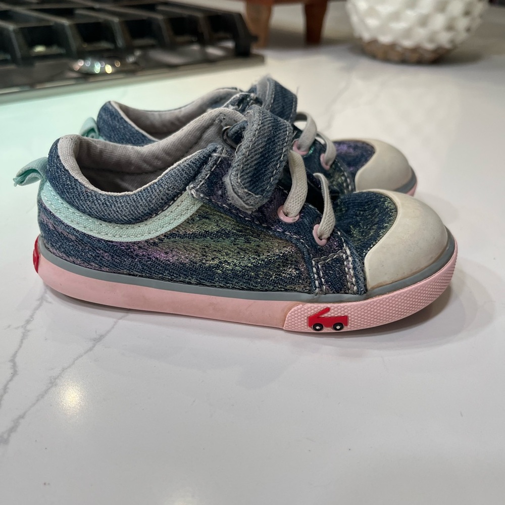 See Kai Run sneakers size 8 GUC